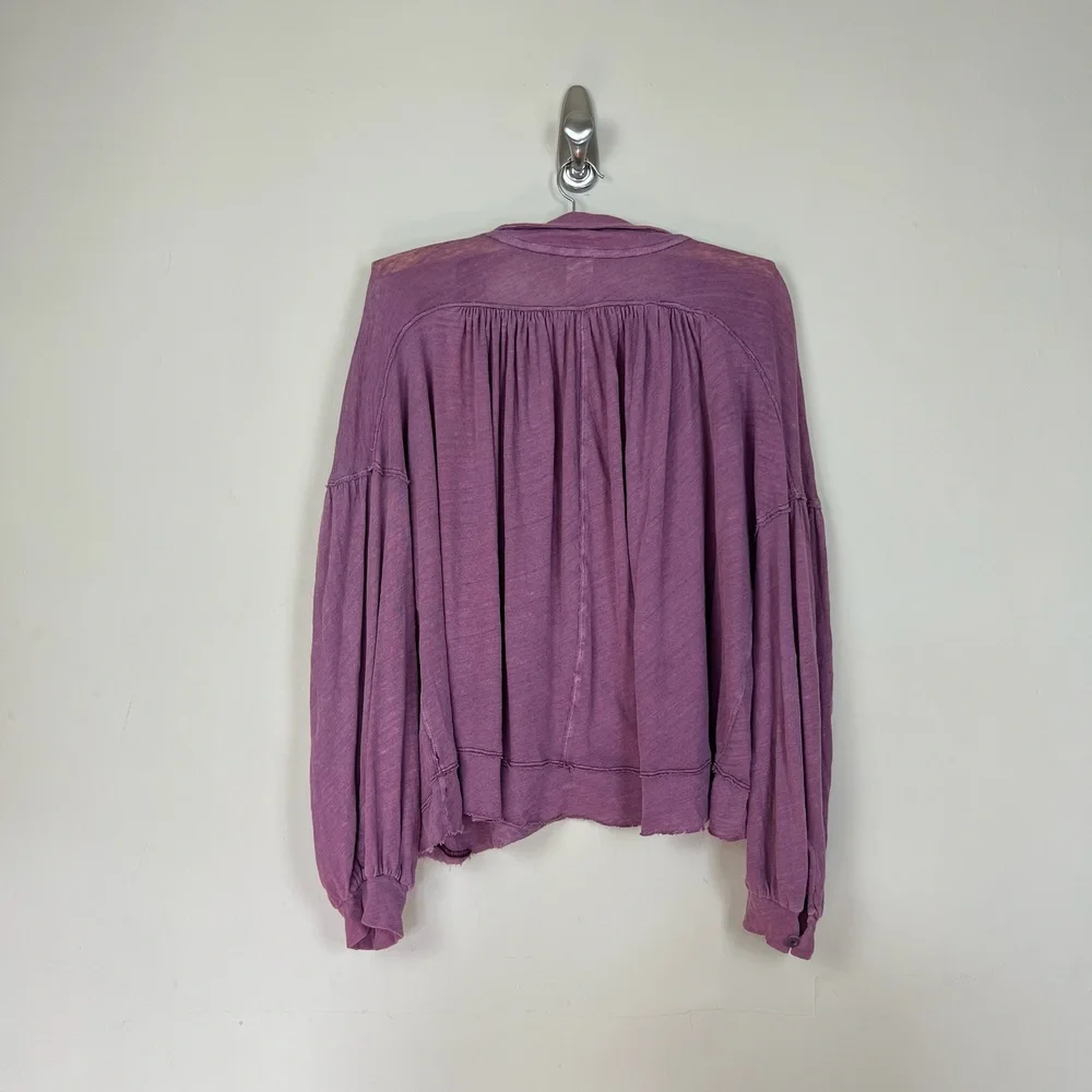 Free People rush hour mulberry peasant Henley top blouse v-neck NWT purple linen